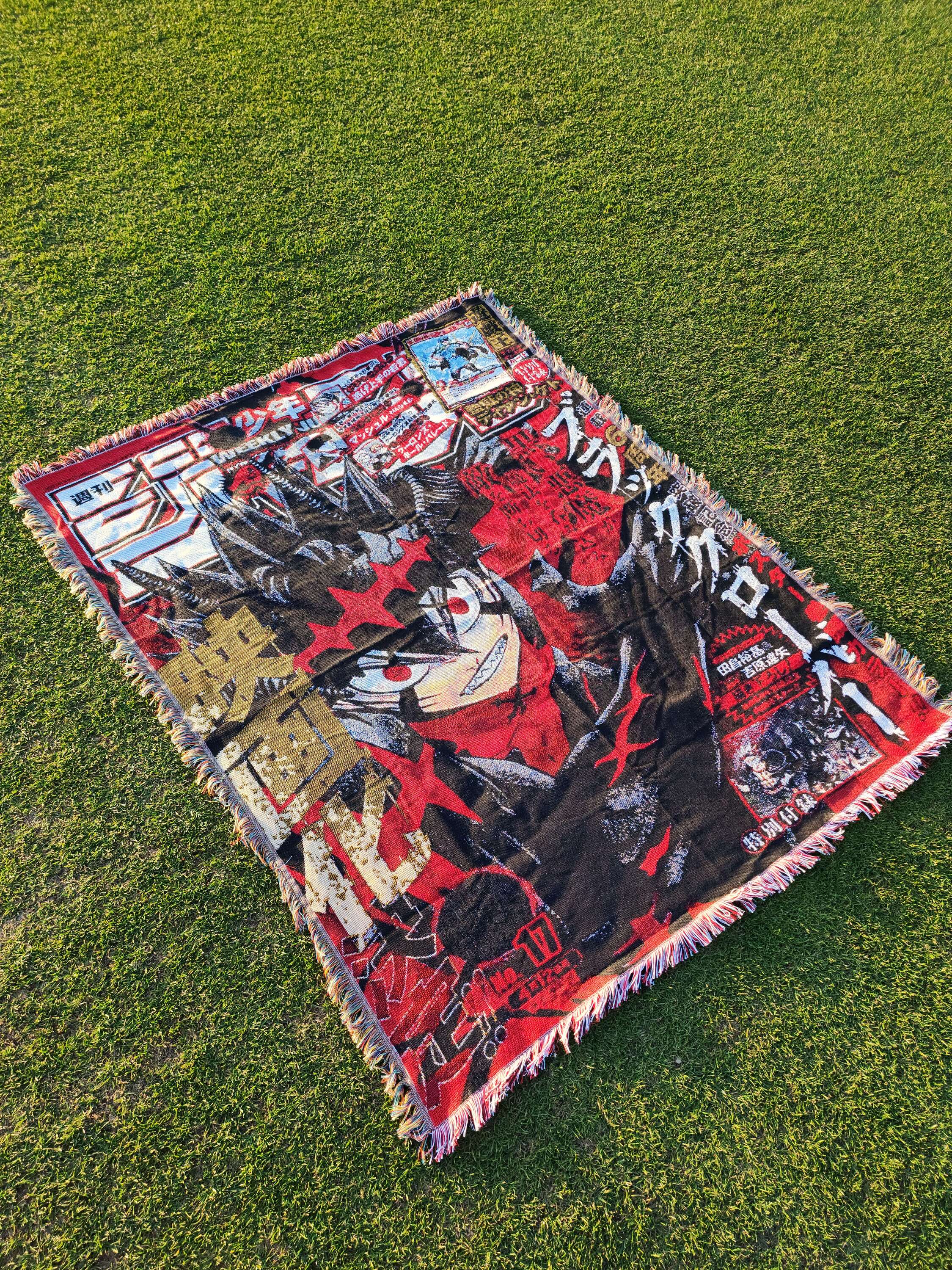 ASTA WOVEN TAPESTRY BLANKET