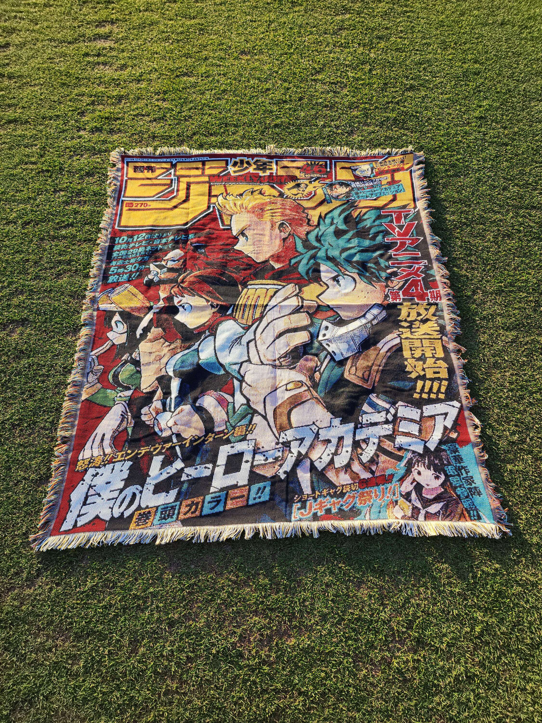 HERO WOVEN TAPESTRY BLANKET